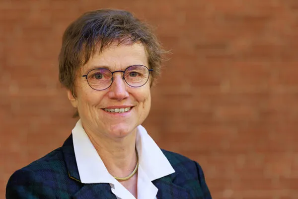 Anette van Dillen